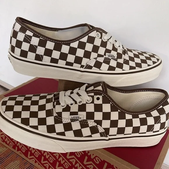 Vans Men’s Authentic Checkerboard Brown
VN000BW5BRO
SNEAKERS - Picture 10 of 16